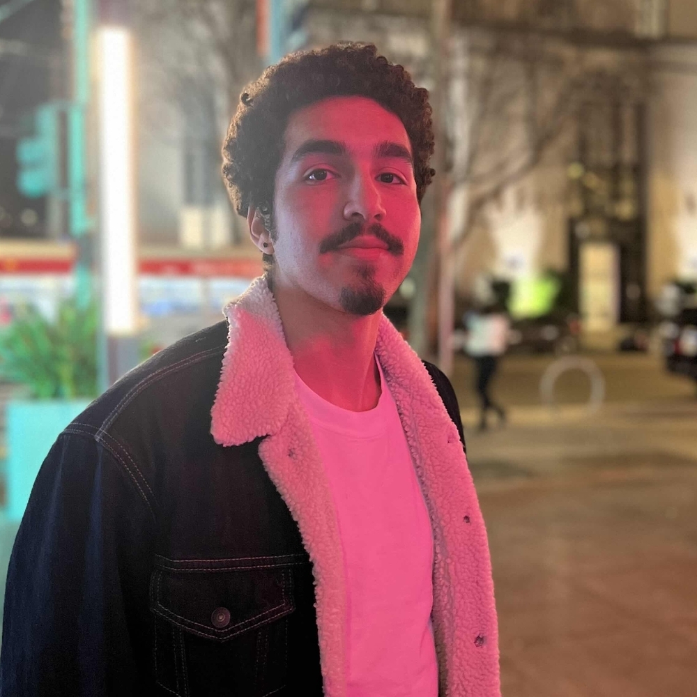 Meet your Posher, Angelo